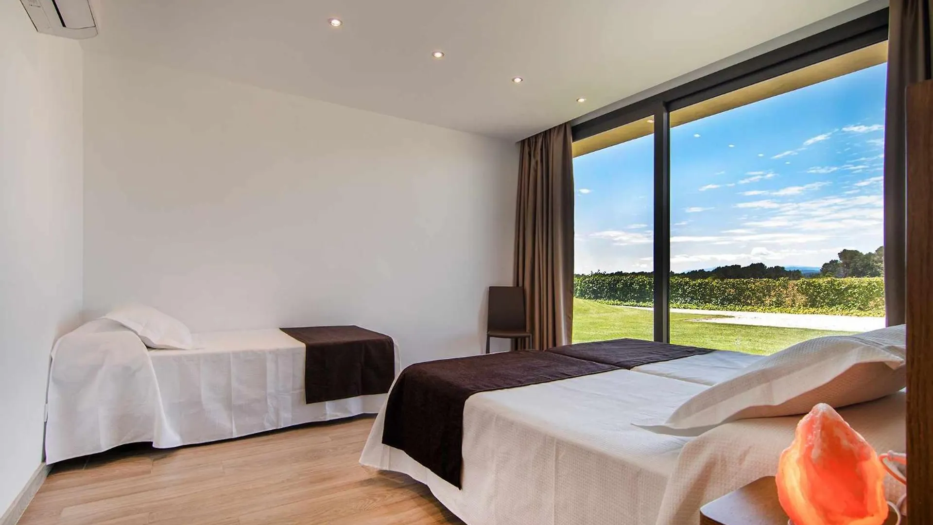 Villa De Vacaciones Con Encanto El Serrat Vilafreser Holiday home
